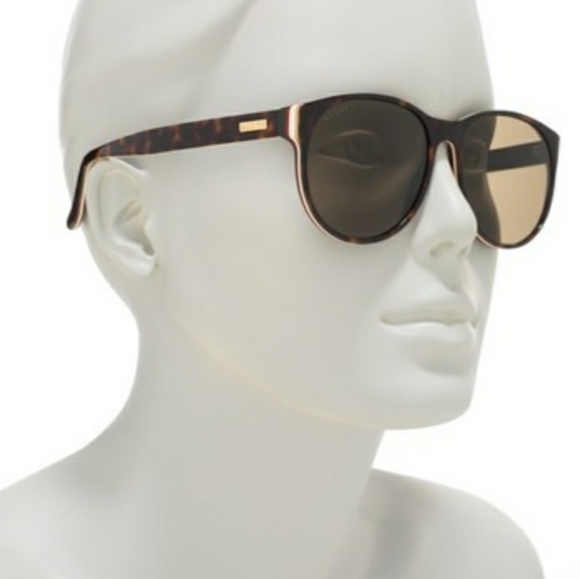 ❤Gucci Cat Eye Sunglasses 🕶 - Picture 4 of 11